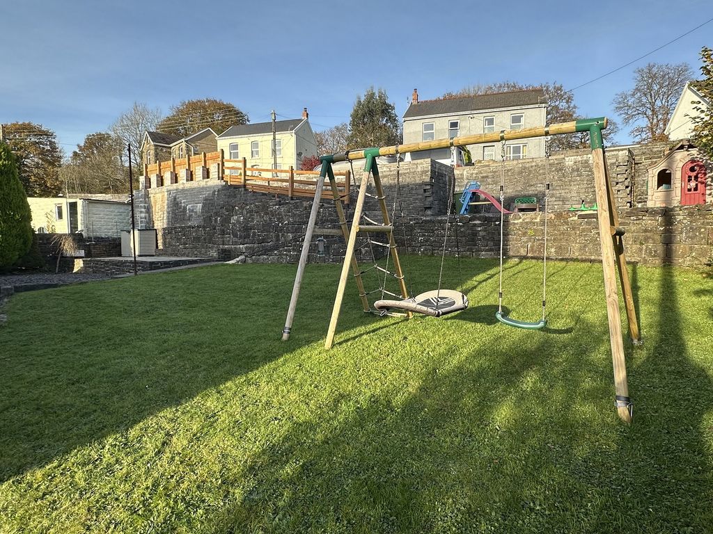 Property photo 3 of 21 Not Specified