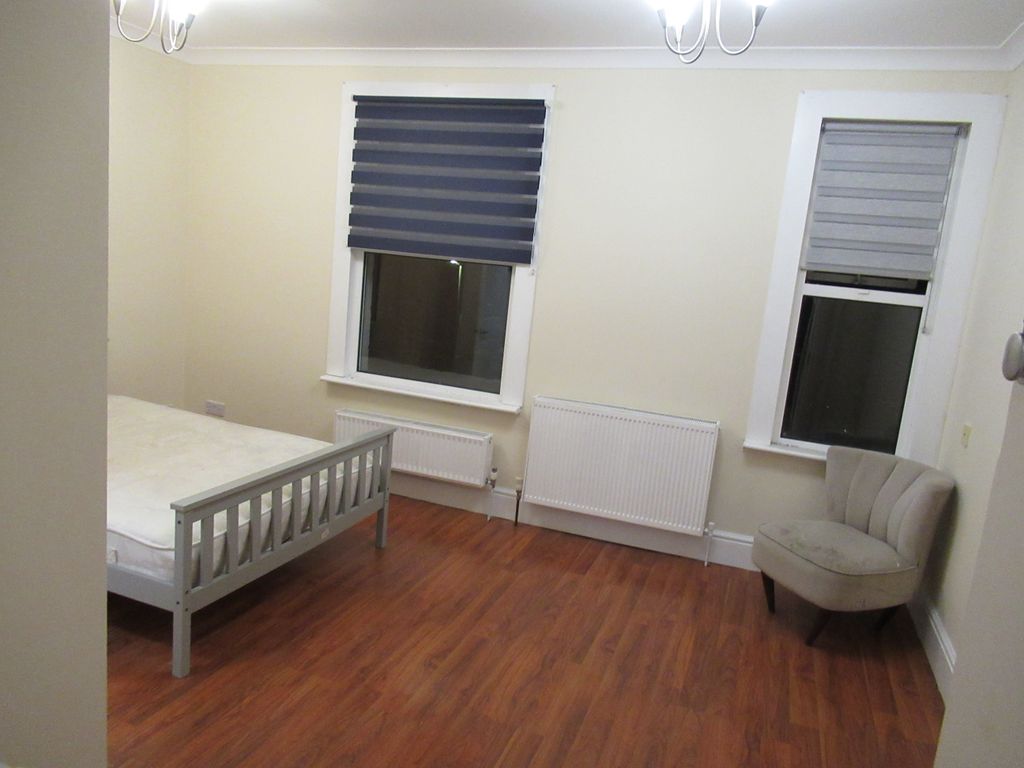 Additional image 5 of 6 bed town house to rentBower Lane, Maidstone ME16