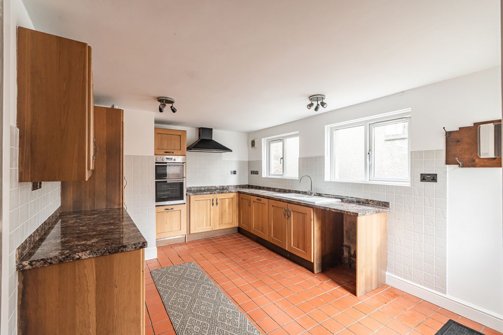 Property photo 3 of 29 Property Image 3