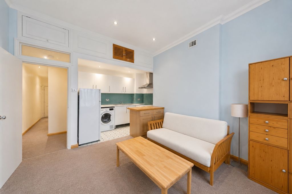 Property photo 1 of 7 1