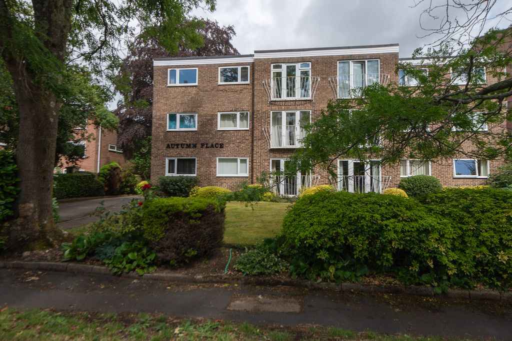 Property photo 3 of 24