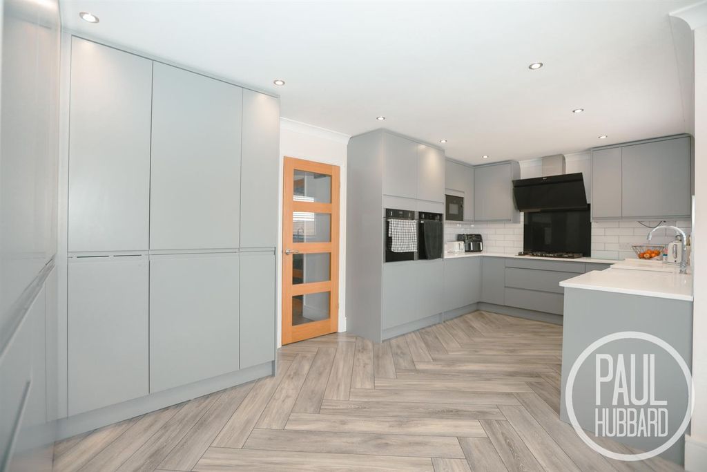 Property photo 3 of 25 7R5A0449-2.Jpg