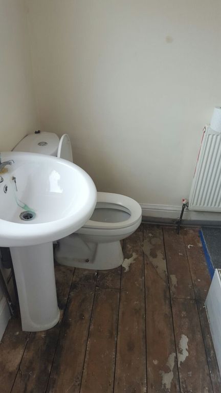 Property photo 3 of 4