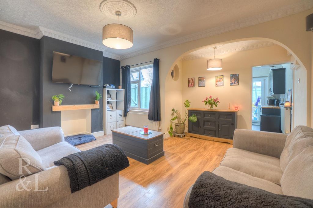 Property photo 3 of 22 Batched  (59).Jpg