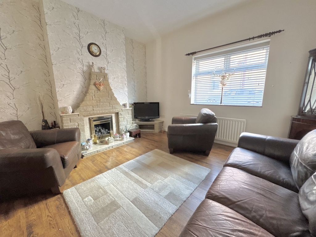 Property photo 2 of 13 Img_4156