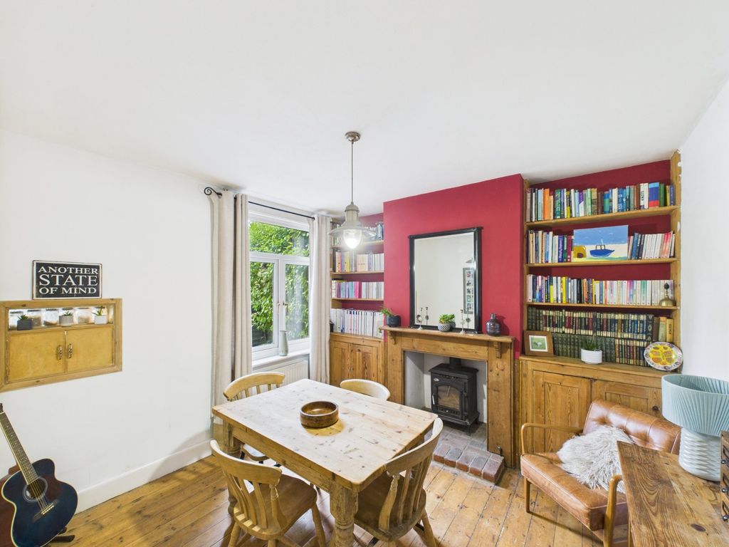Property photo 3 of 14 Dining Room
