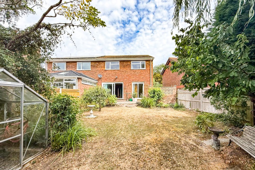 Property photo 3 of 21