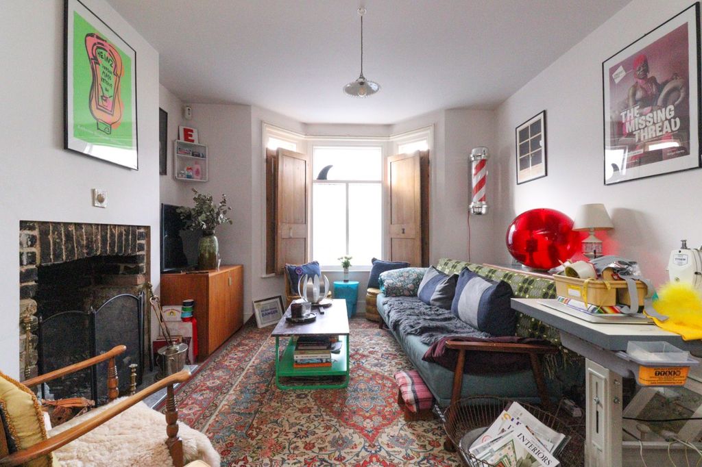 Property photo 2 of 13 Picture 2