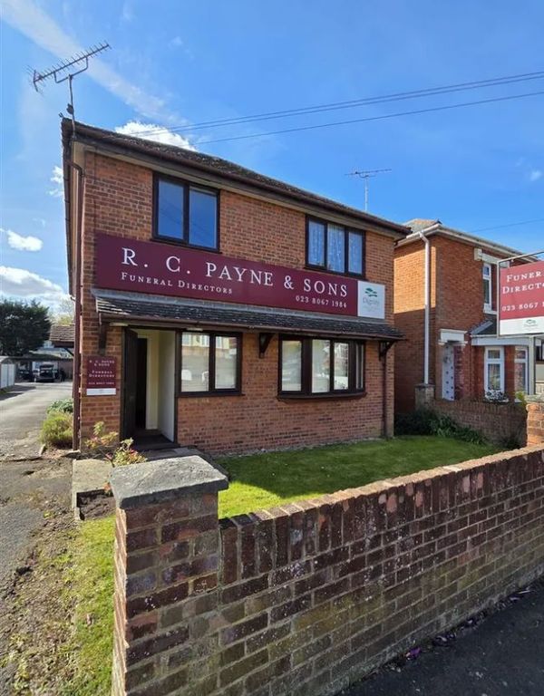 Property photo 1 of 12