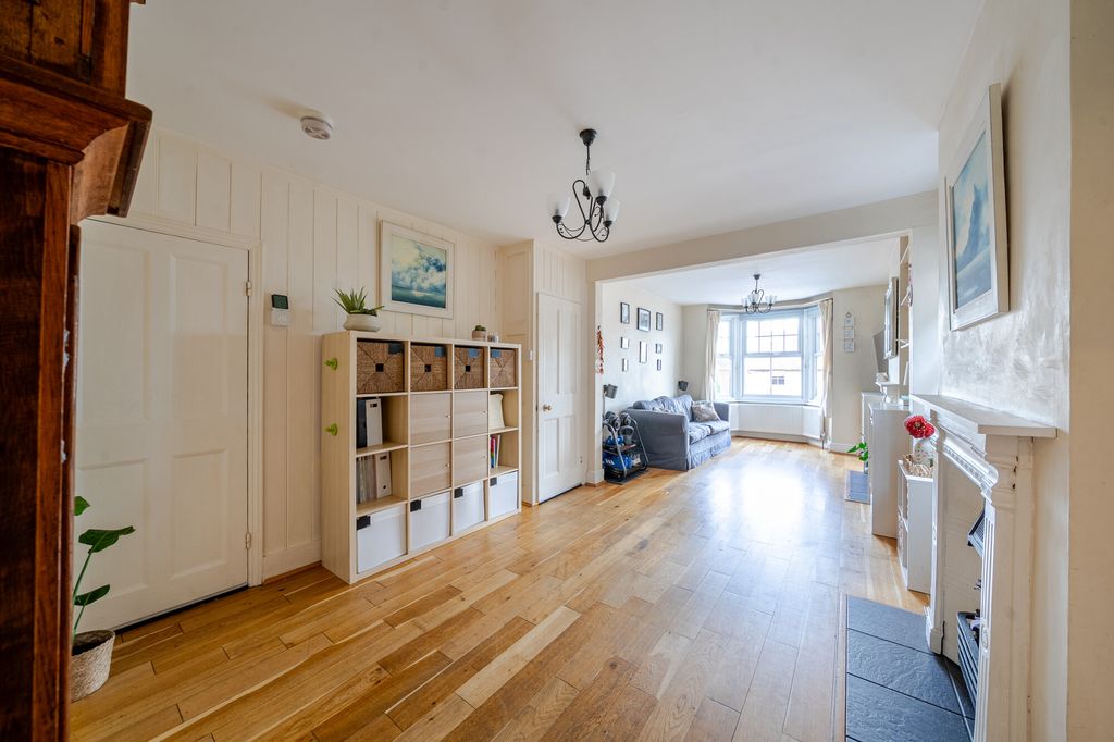 Property photo 3 of 17 Reception Room