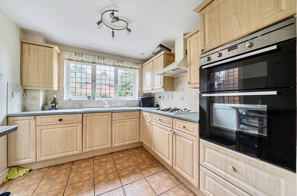 Property photo 2 of 17 1423836-4-69A8183...