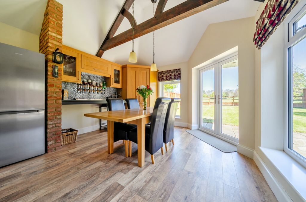 Additional image 4 of 5 bed bungalow for saleAylesby, Grimsby, Lincolnshire DN37