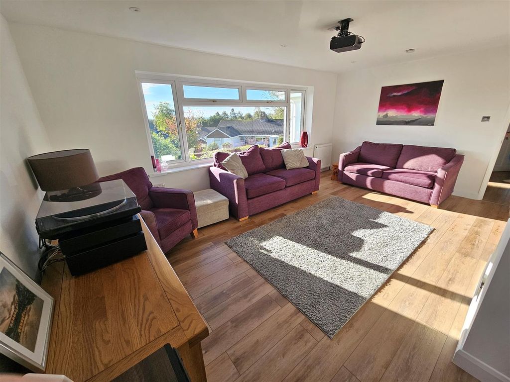 Property photo 2 of 15 Living Room.Jpg