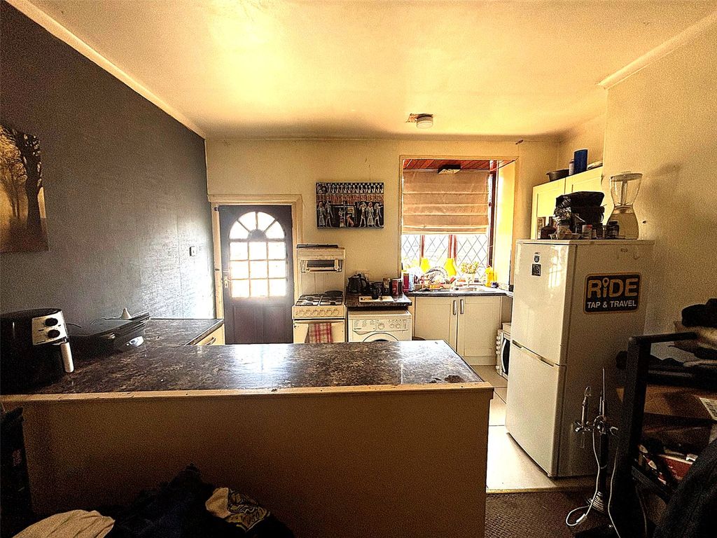 Property photo 3 of 7 Picture No. 07