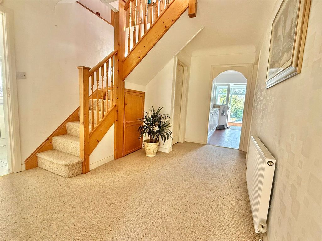 Property photo 3 of 20 Picture No. 01