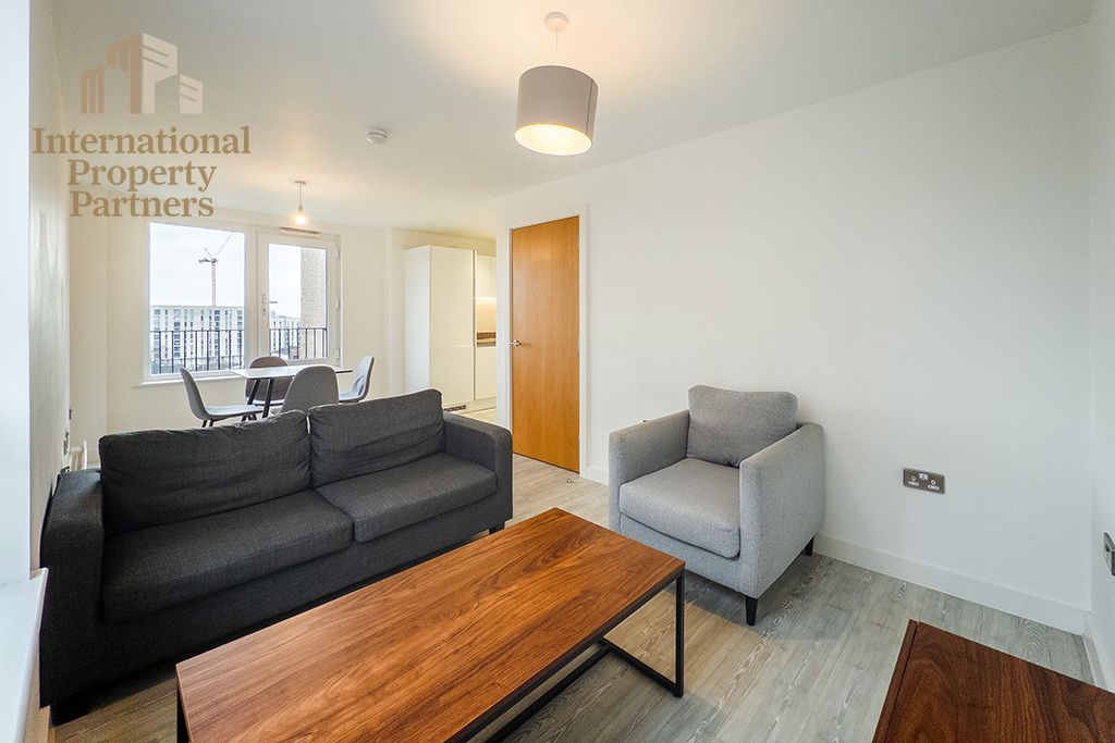 Property photo 3 of 21