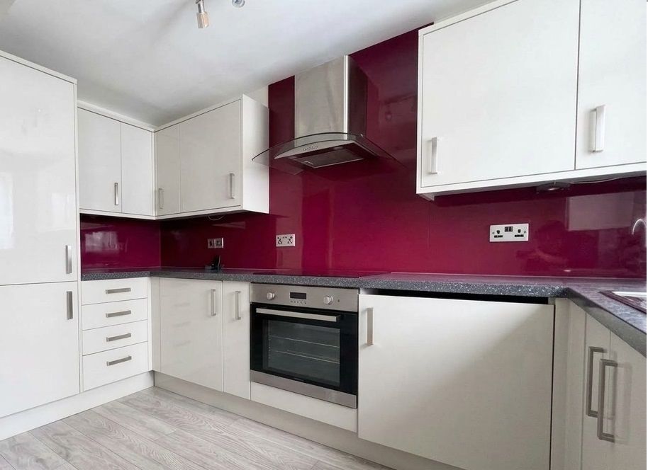 Property photo 2 of 5