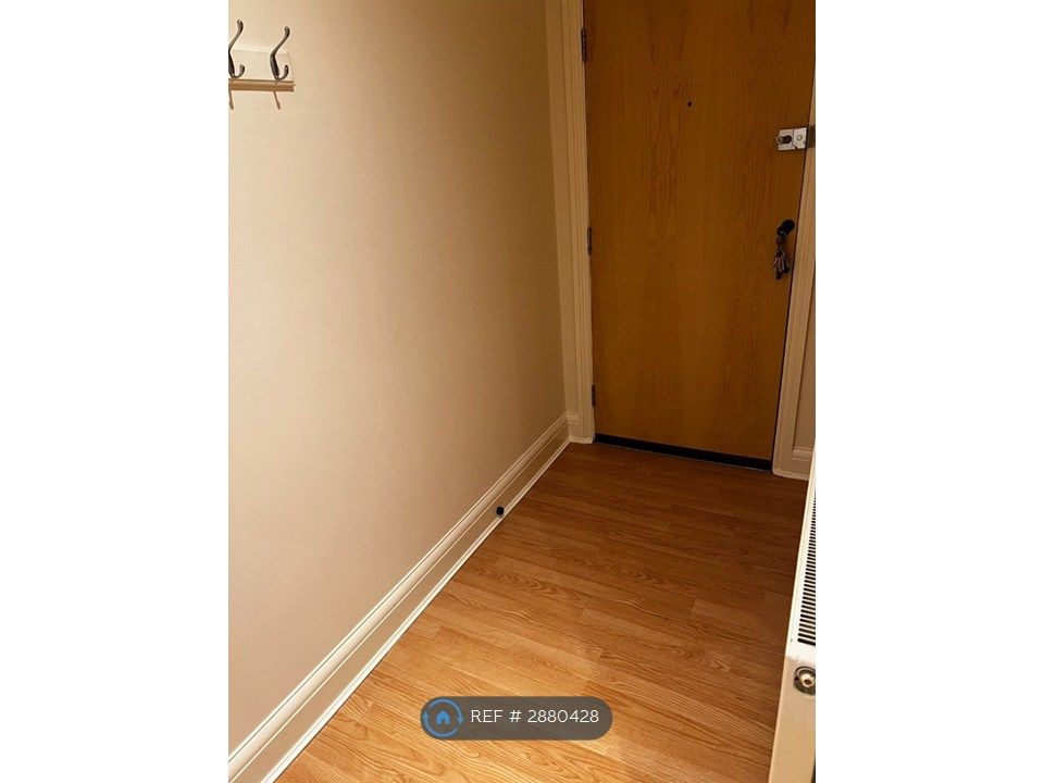 Property photo 2 of 30