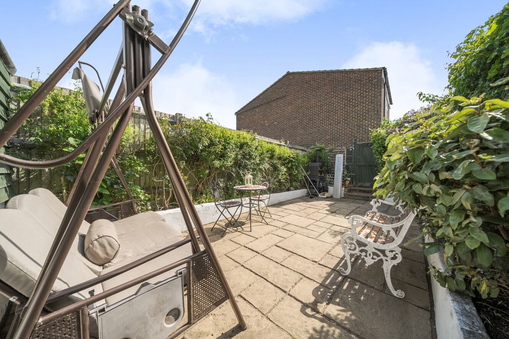 Property photo 3 of 19 1465733-10-6A0F32...