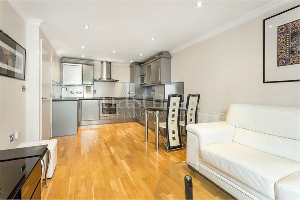 Property photo 3 of 8