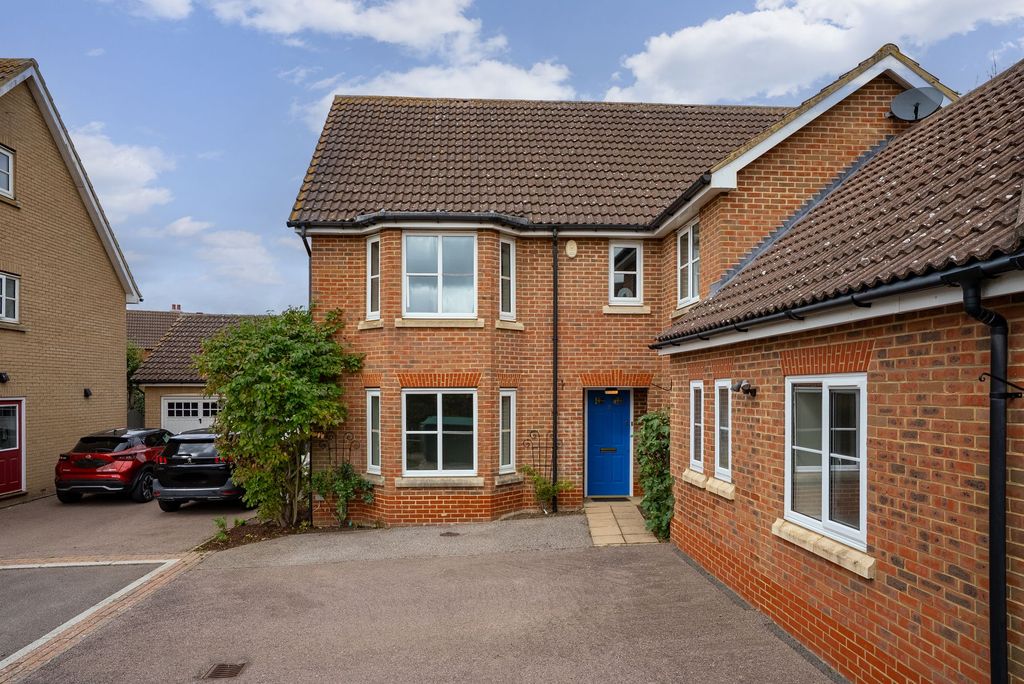 Property photo 3 of 27