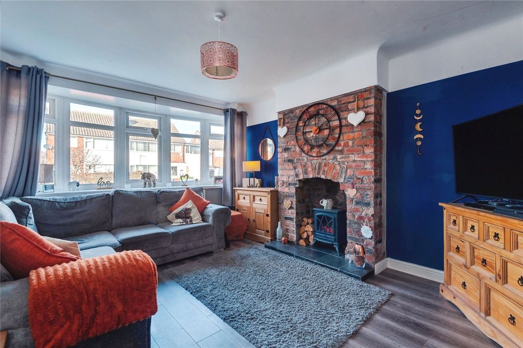 Property photo 2 of 24 Picture No. 85