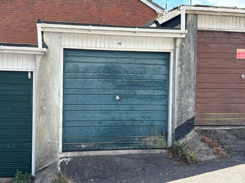 Property photo 1 of 1