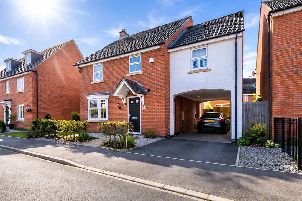 Property photo 1 of 24 Front