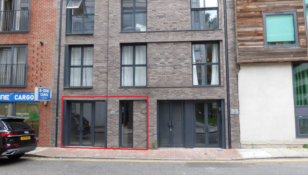 Property photo 1 of 5
