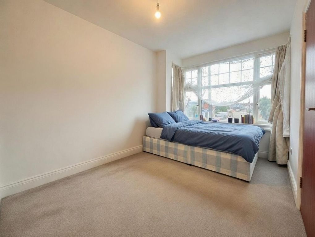 Property photo 1 of 4