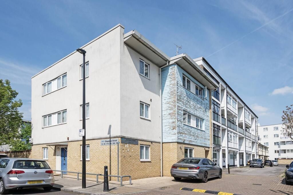 Property photo 1 of 9 4 Bedroom With 2 Reception Flat For Sale On Chapman Street, Shadwell, E1