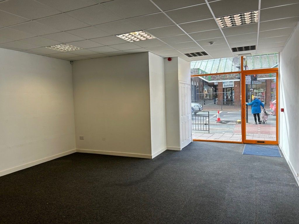 Property photo 2 of 5 Photo 4