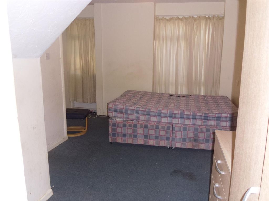 Property photo 2 of 2