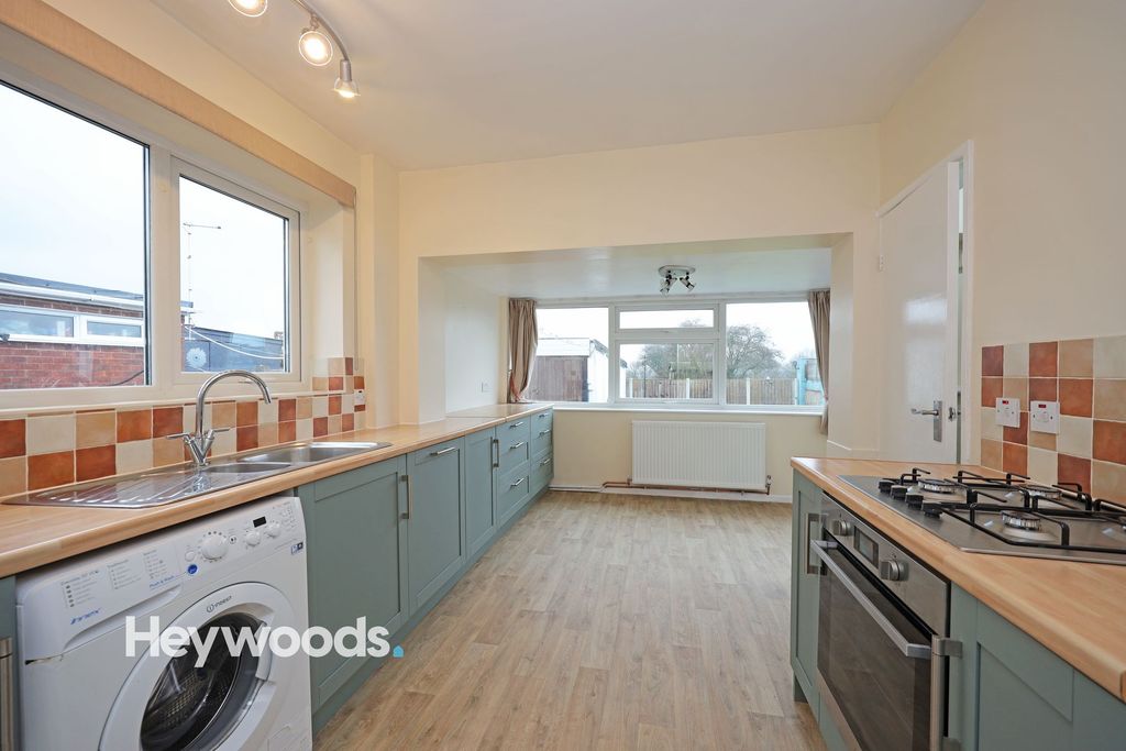 Property photo 1 of 25