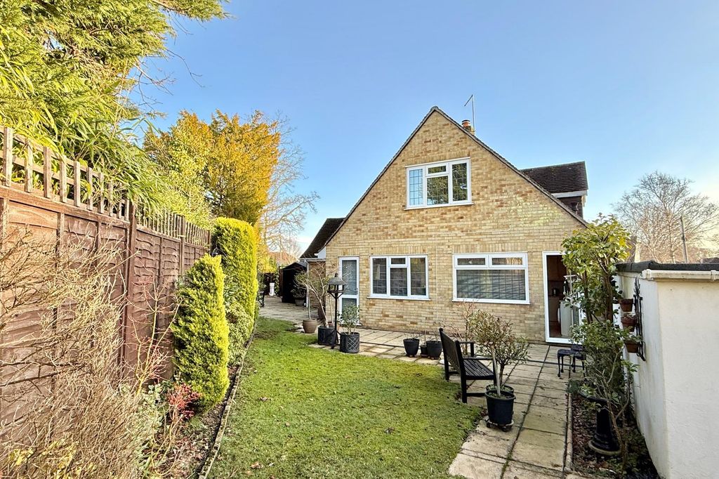 Property photo 2 of 27 Gallery