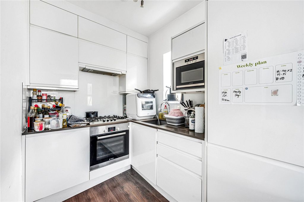 Property photo 2 of 8 Picture No. 07