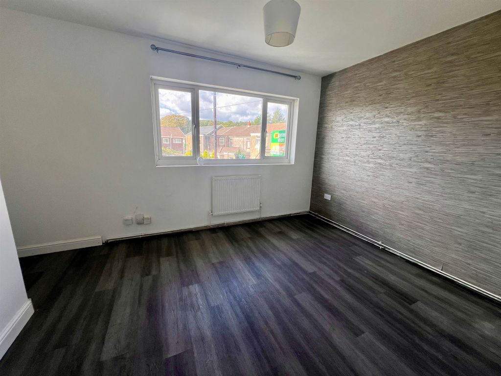 Property photo 2 of 6 Lounge/Diner