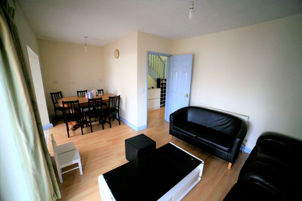 Property photo 2 of 18 Photo 1