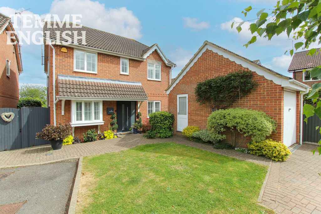 Property photo 1 of 34