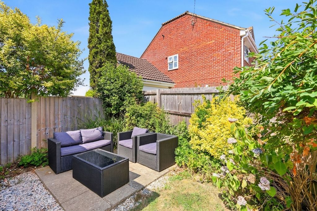 Property photo 1 of 12 Private Garden