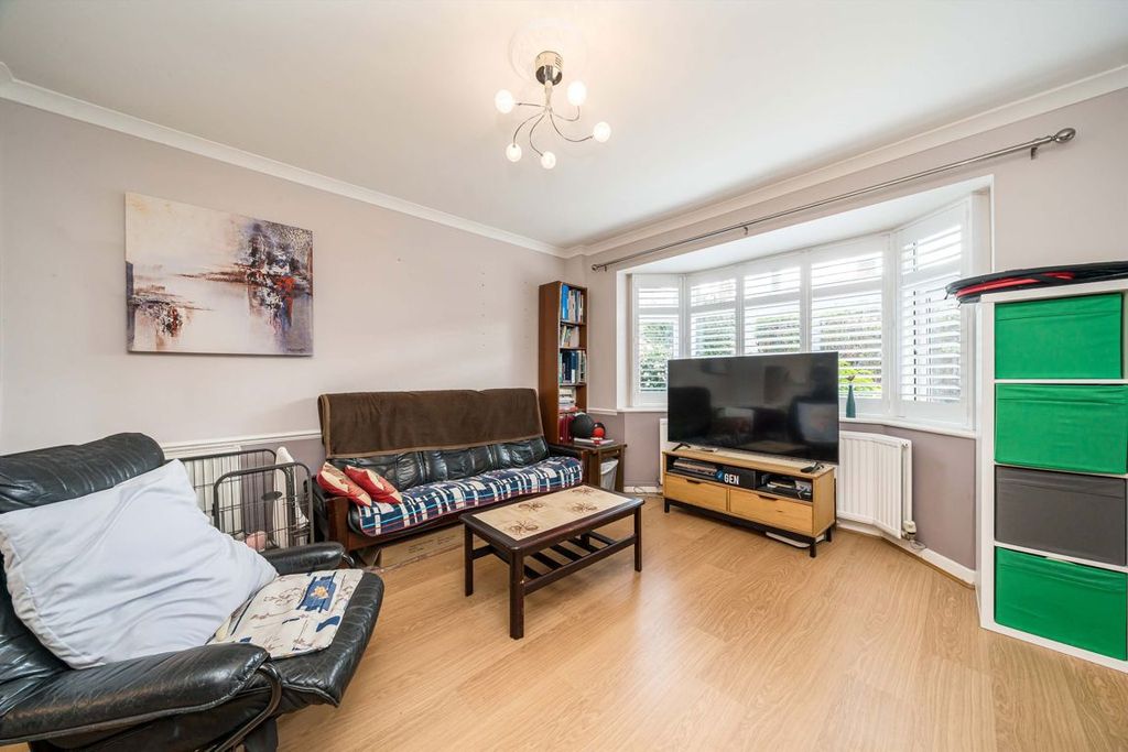 Property photo 2 of 7