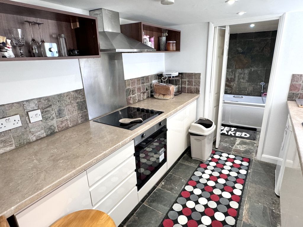 Property photo 1 of 7 Img_4734