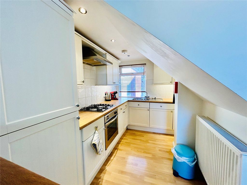 Property photo 2 of 10 Picture No. 08