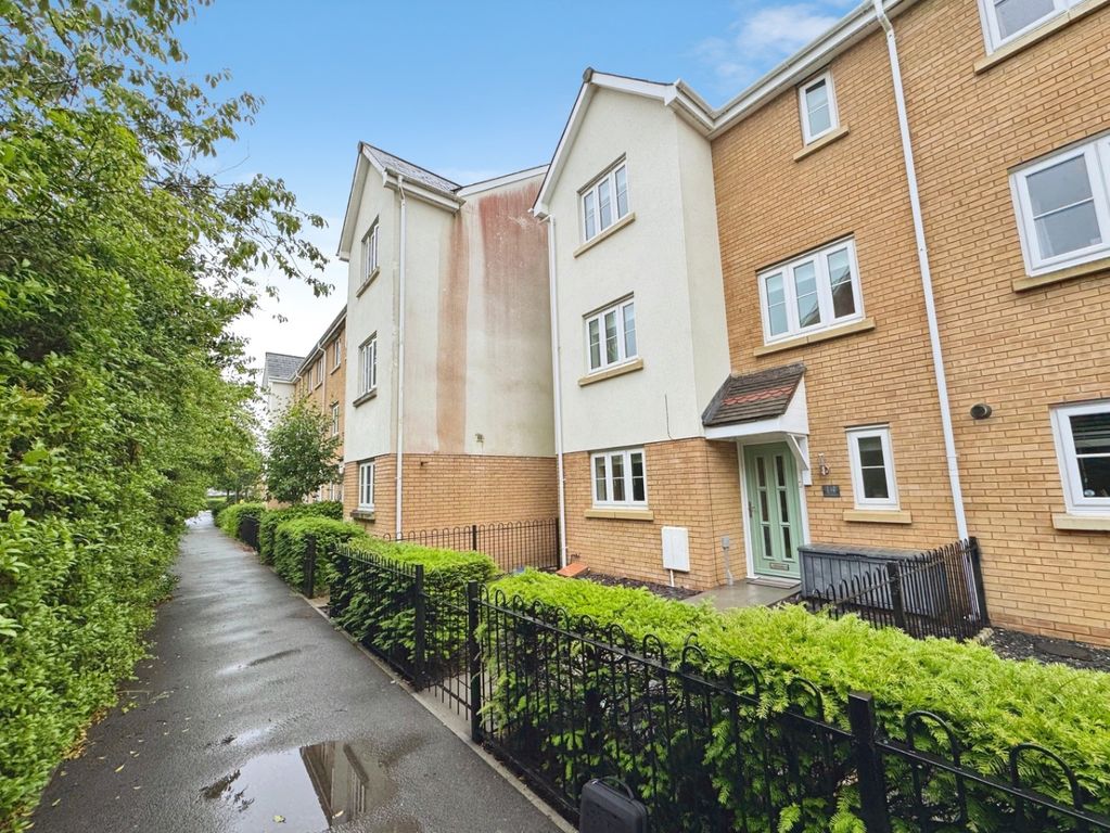 Property photo 1 of 41 5221270