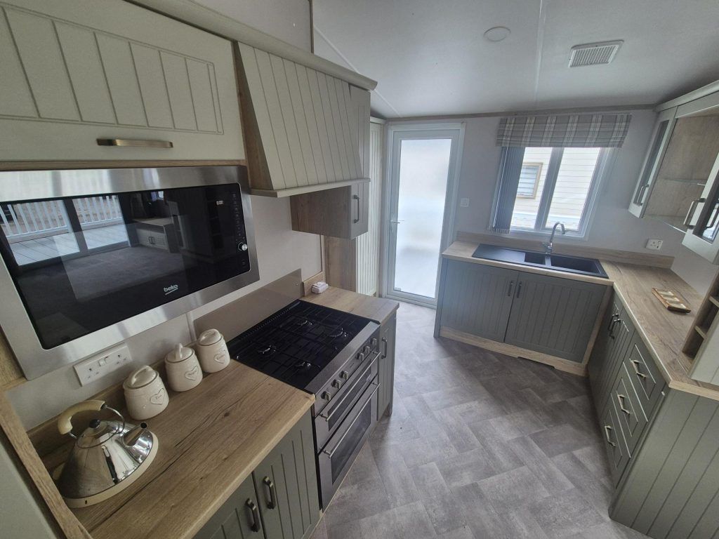 Property photo 3 of 7 30717236 E6c4 41Bc Af69 67Ac0d68ce19.Jpg