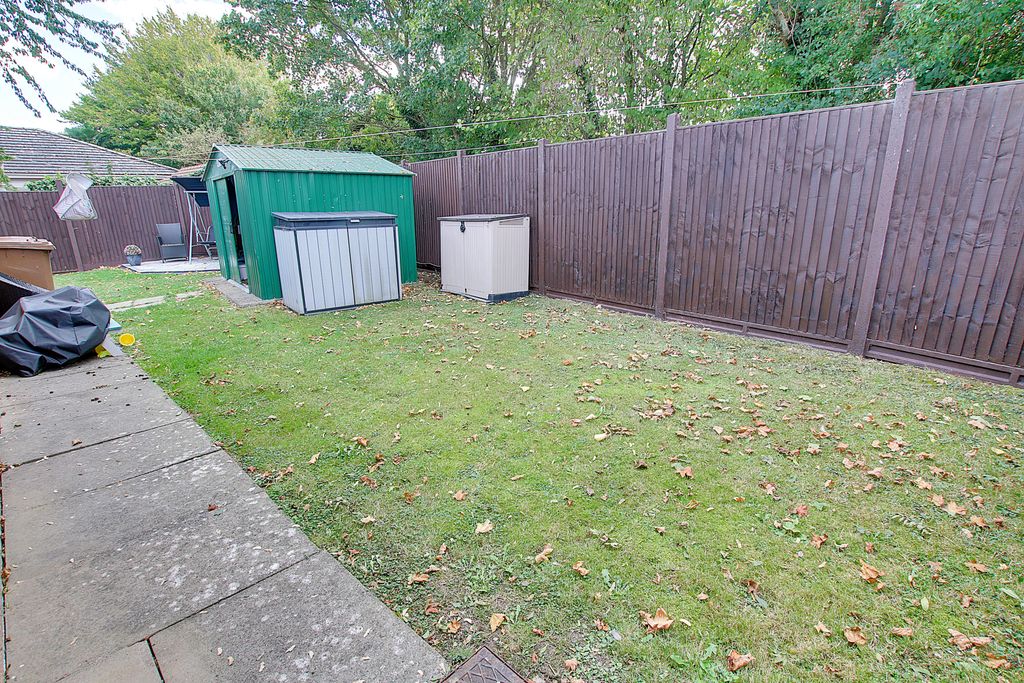 Property photo 2 of 15