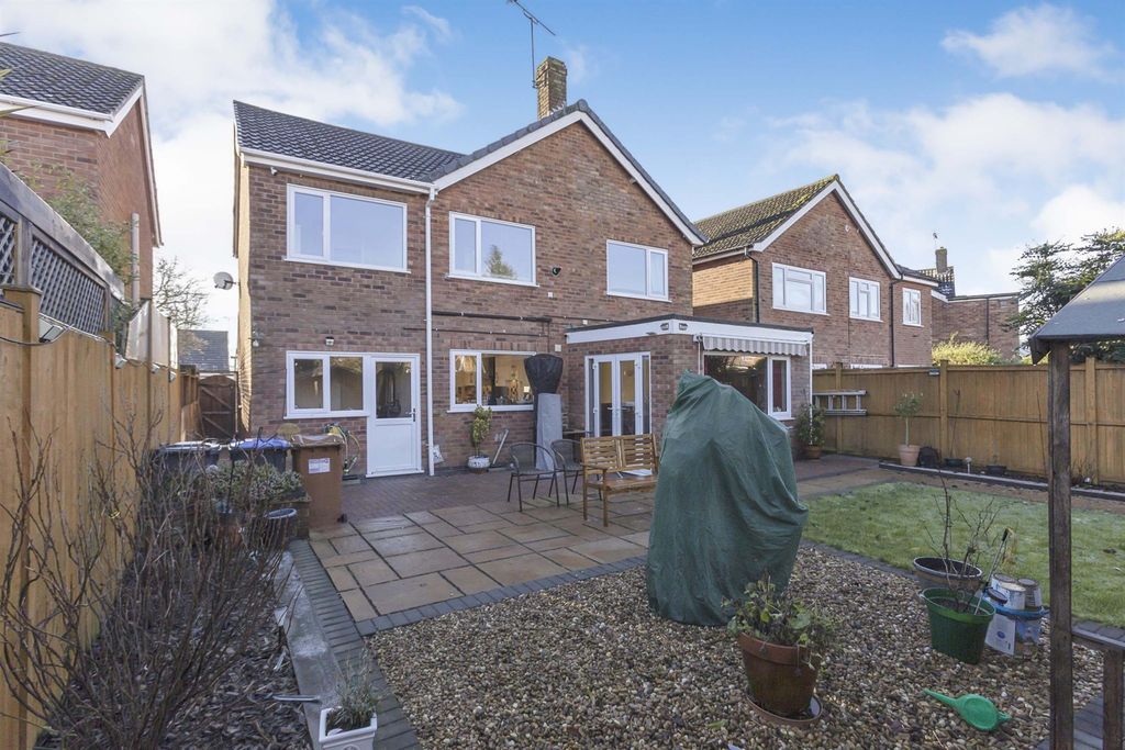 Property photo 1 of 13