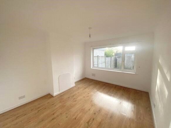 Property photo 2 of 15 Picture No. 01