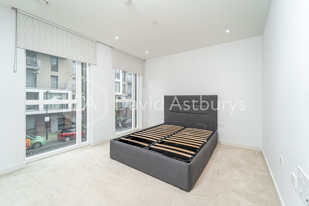 Property photo 2 of 4 Img_32340_8_Original