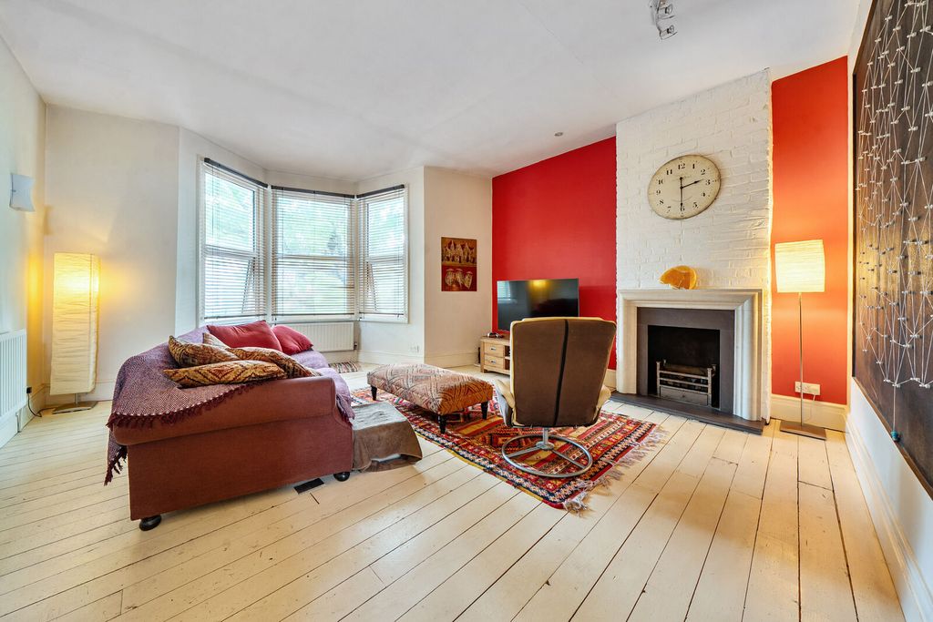 Property photo 1 of 14